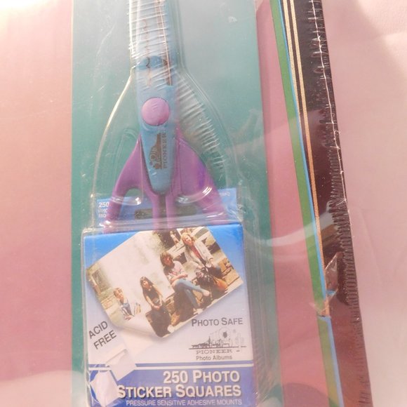 Pioneer Scrapbook Kit BRAND NEW - Picture 3 of 4